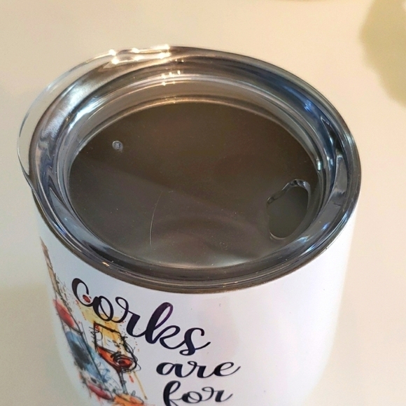 NWT 12oz Metal Wine Tumbler w/ Lid "Corks Are For Quitters" Graphic - Picture 3 of 8